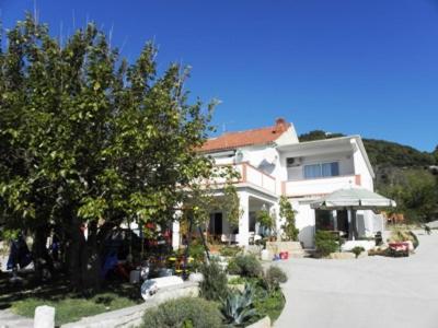 Apartments Jaca Banjol Exterior photo